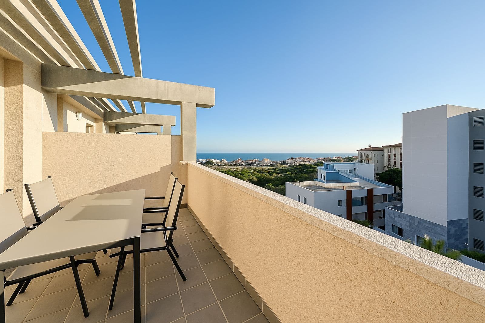 Duplex in Riviera del Sol, Mijas