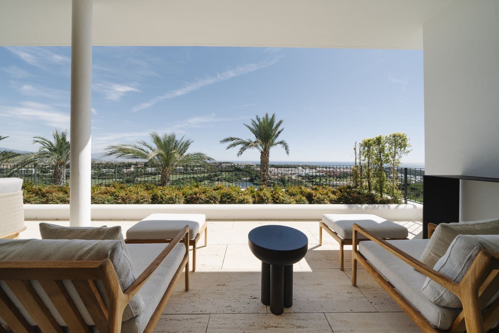 Middle Floor Apartment in Casares, Casares