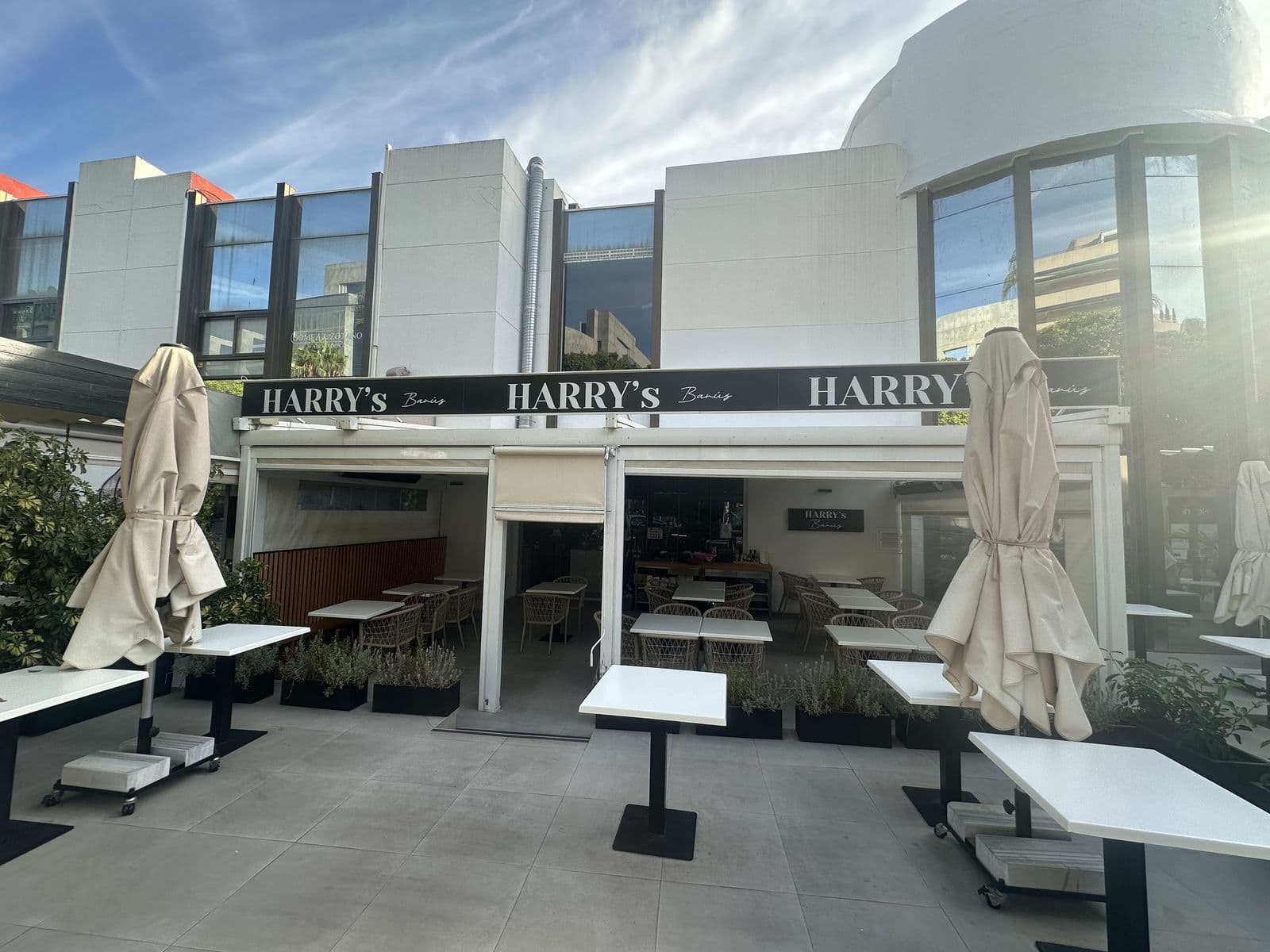Restaurant in Puerto Banús, Marbella