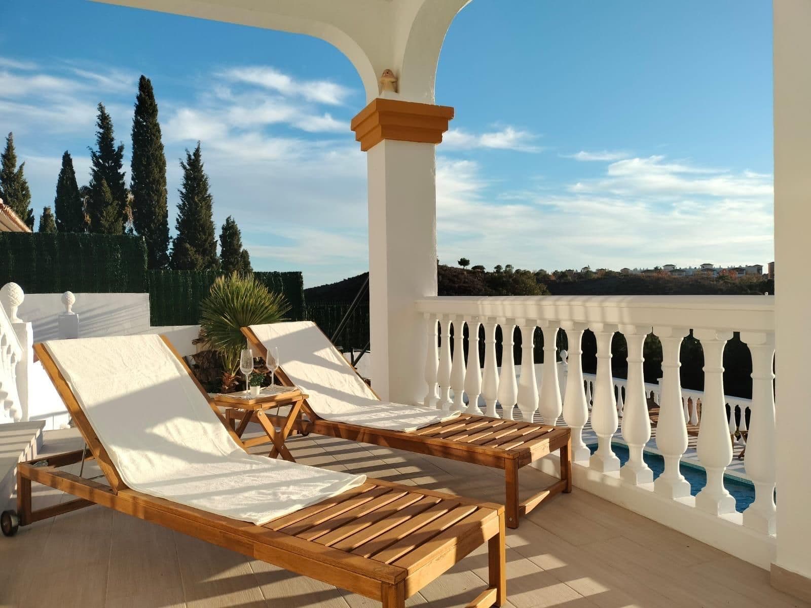 Detached Villa in Benalmadena, Benalmádena