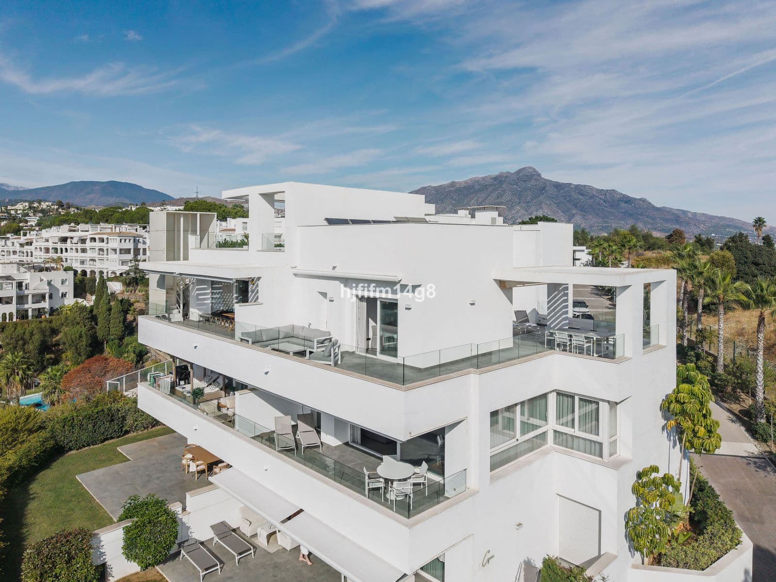 Penthouse Duplex in La Quinta, Benahavís