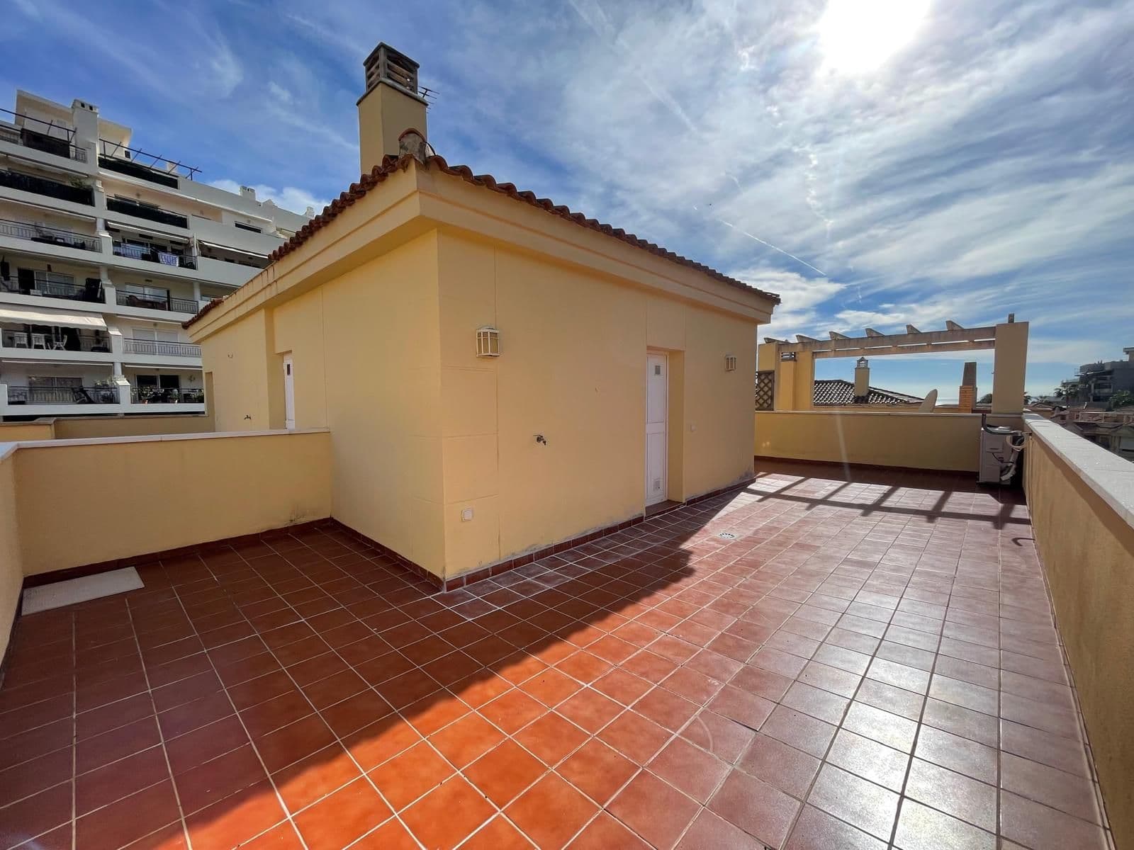 Penthouse in Benalmadena Costa, Benalmádena