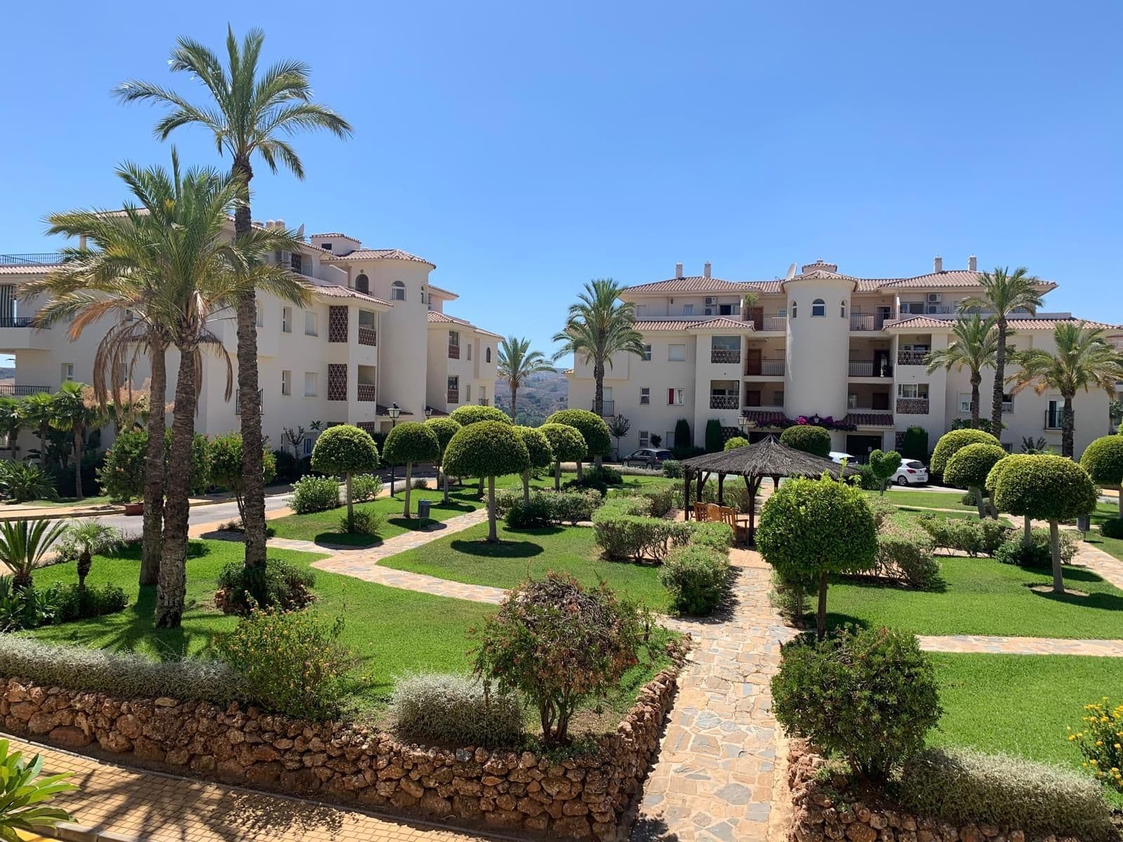 Middle Floor Apartment in La Cala Hills, Mijas