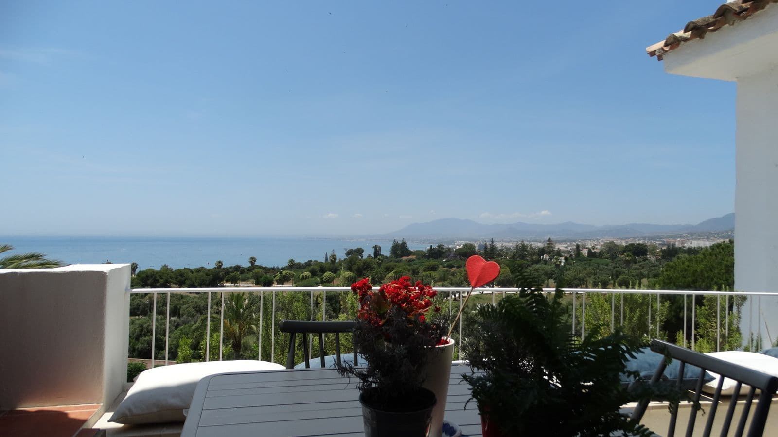 Penthouse in Río Real, Marbella East