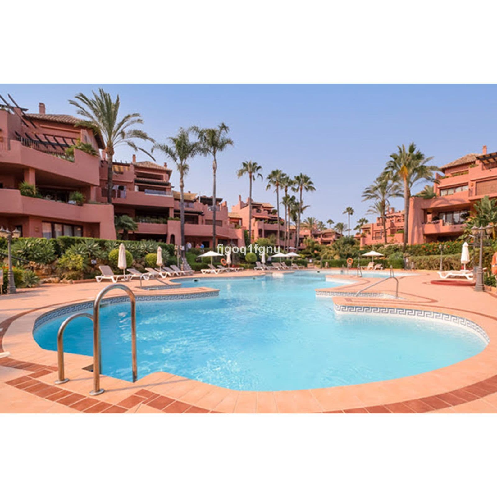 Ground Floor Apartment in Costalita, Estepona