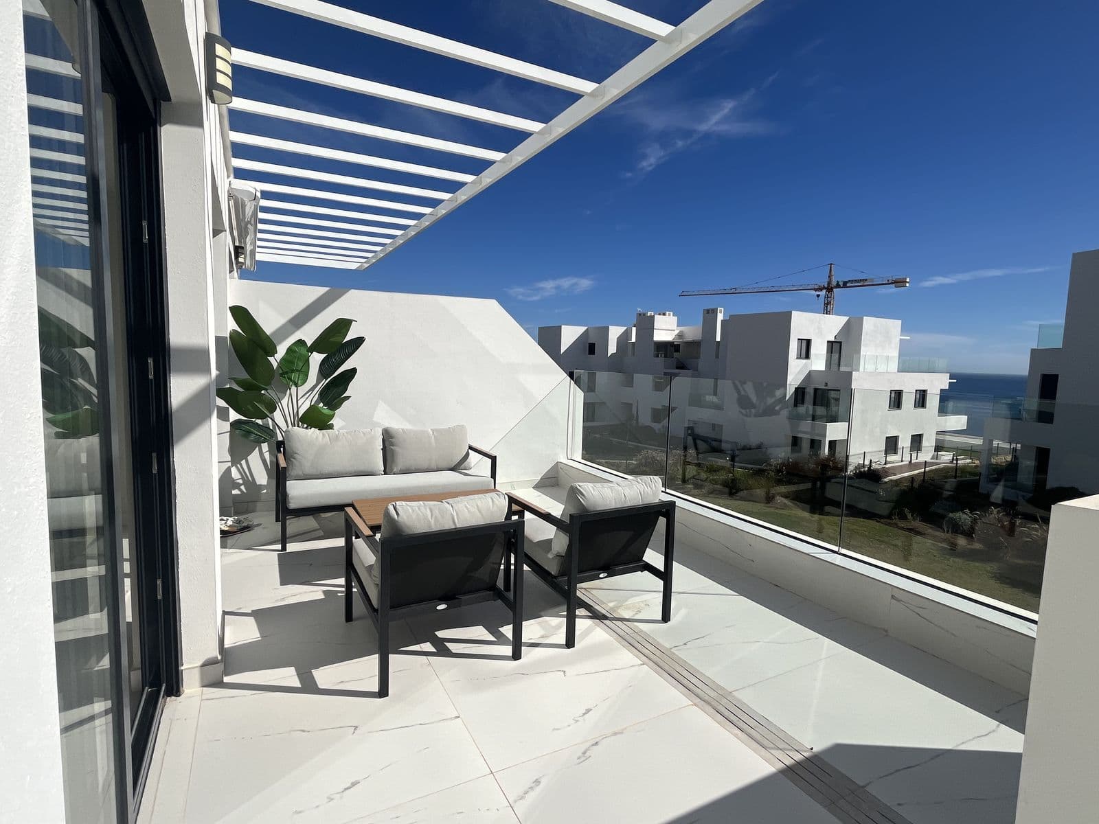 Middle Floor Apartment in Casares, Casares
