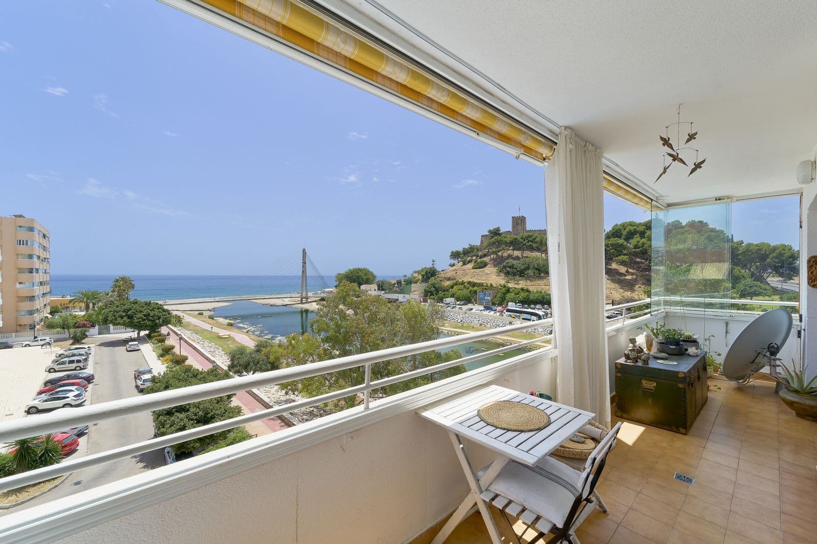 Middle Floor Apartment in Fuengirola, Fuengirola