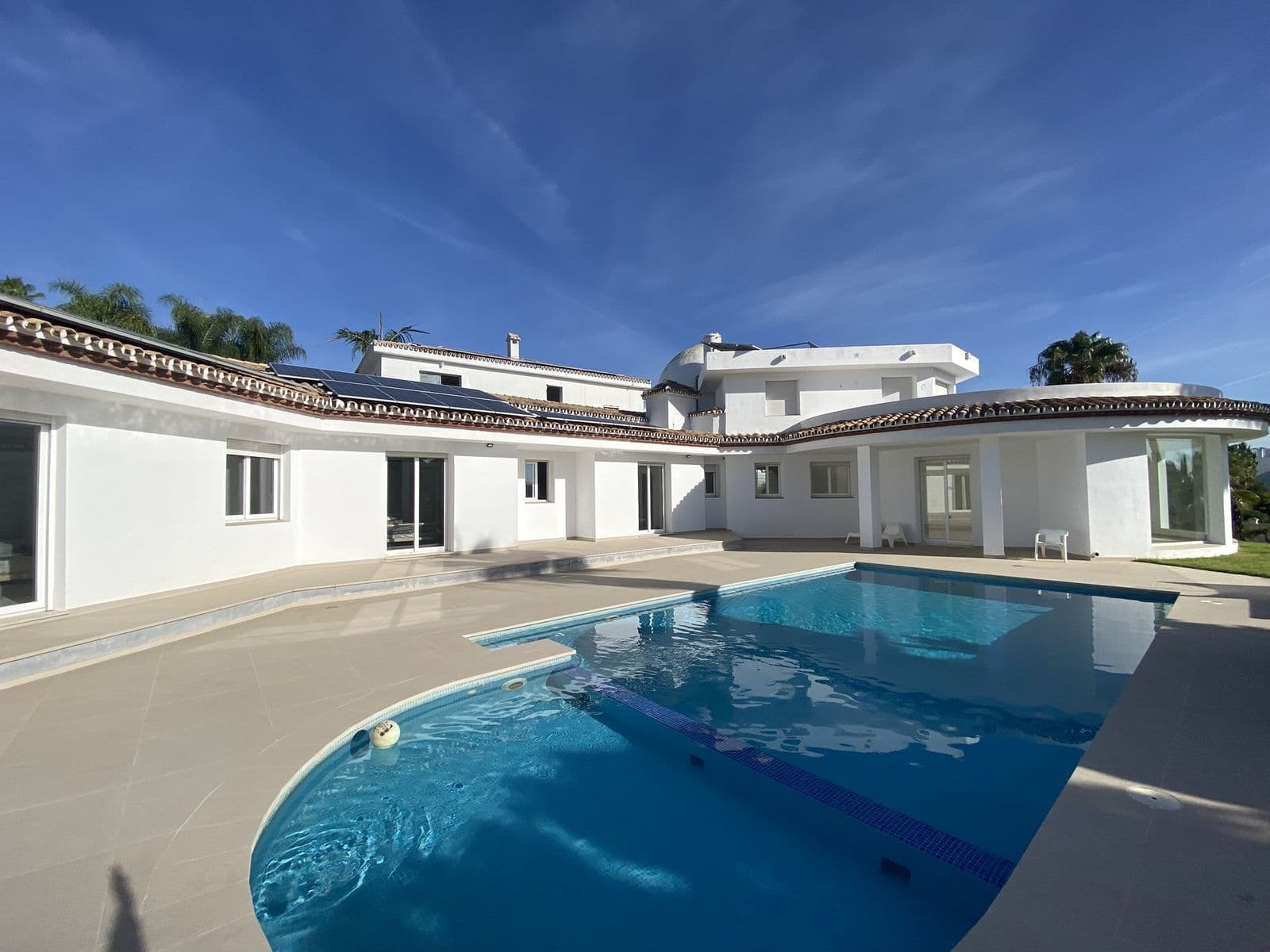 Detached Villa in El Paraiso, Estepona