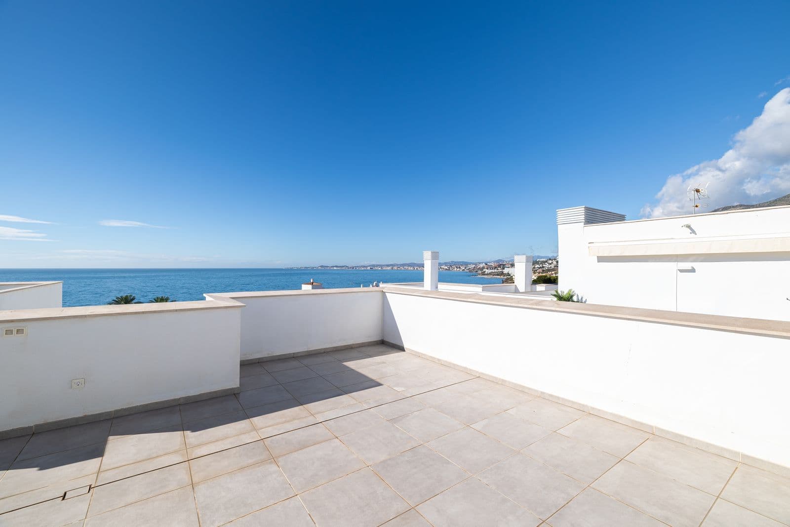 Penthouse in Benalmadena, Benalmádena