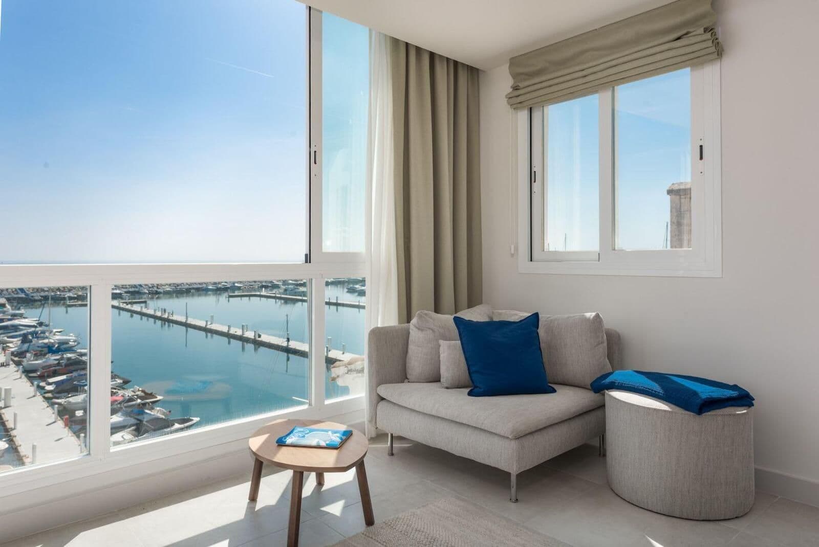 Top Floor Apartment in Puerto Banús, Marbella
