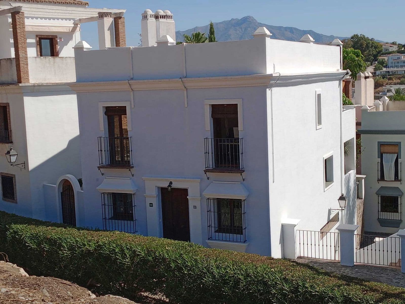 Townhouse in El Paraiso, Estepona