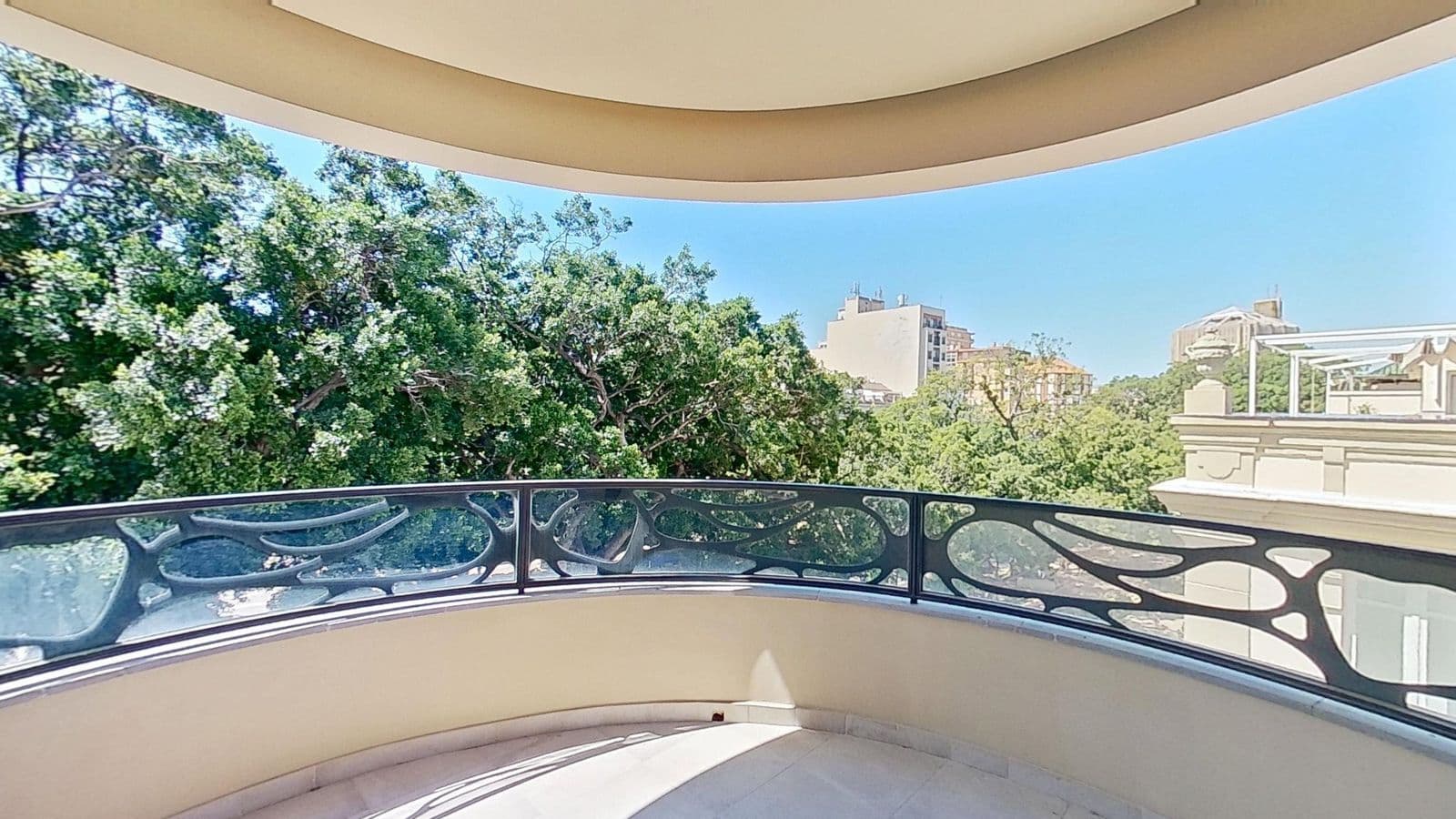 Middle Floor Apartment in Málaga Centro, Málaga