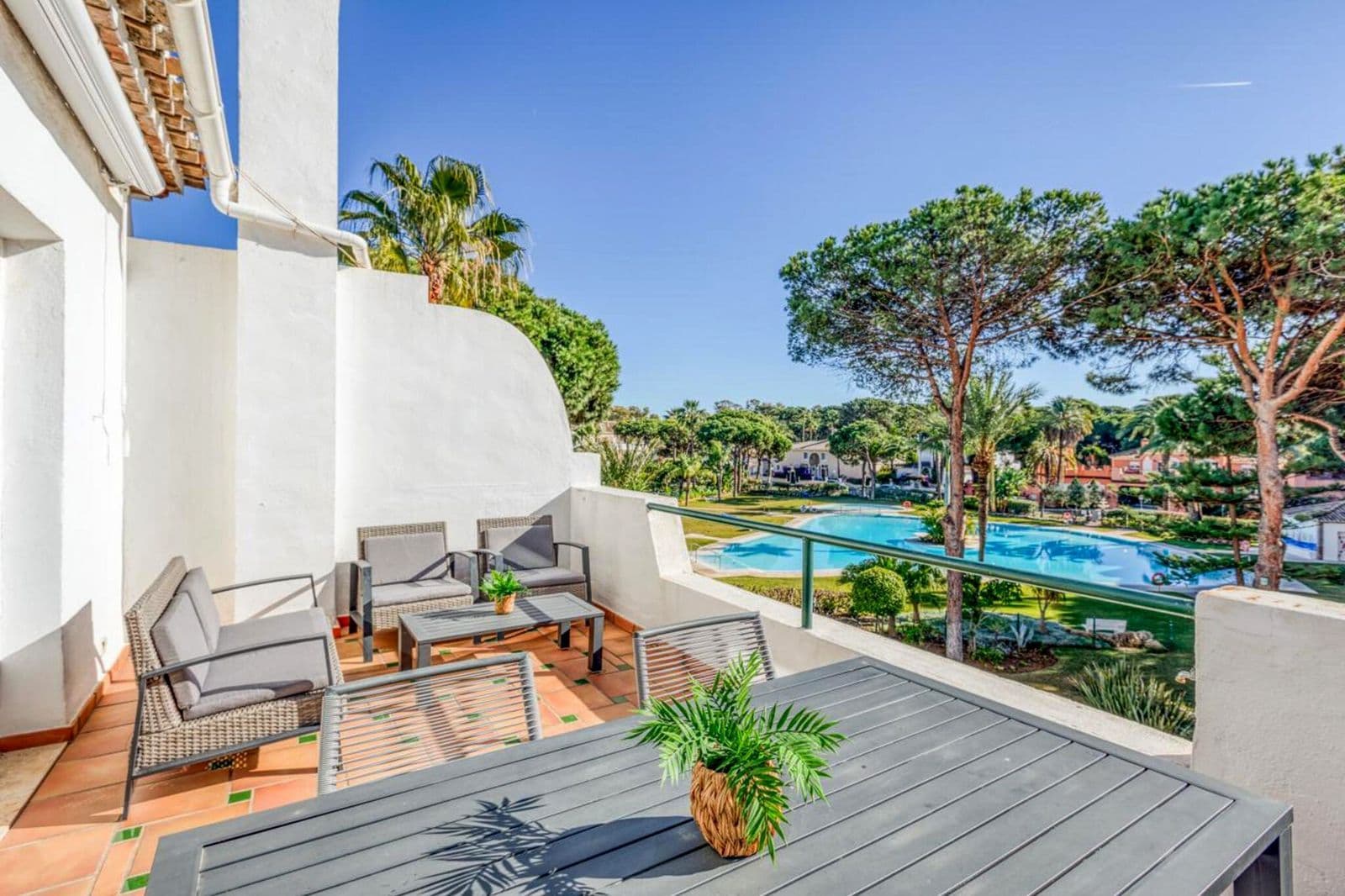 Penthouse in El Presidente, Estepona