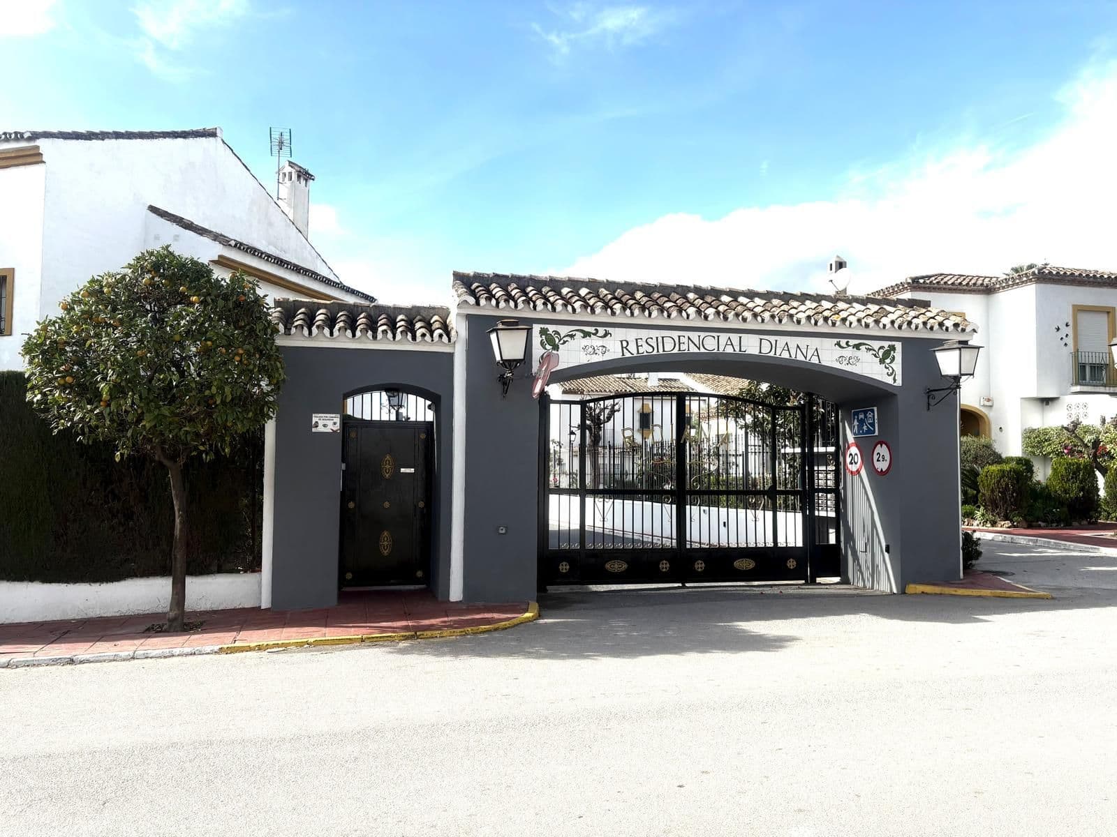 Semi-Detached House in Cancelada, Estepona