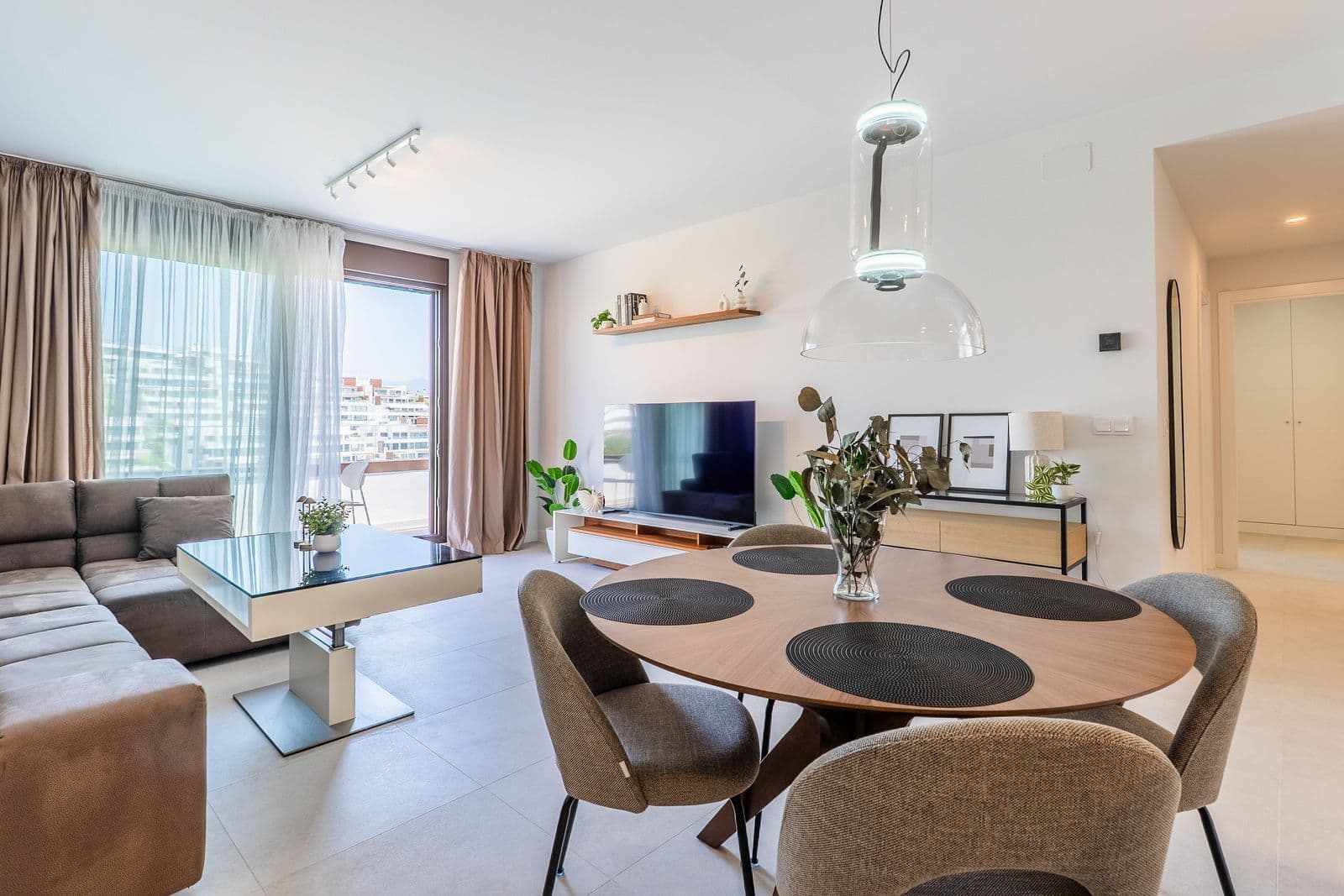 Middle Floor Apartment in Estepona, Estepona