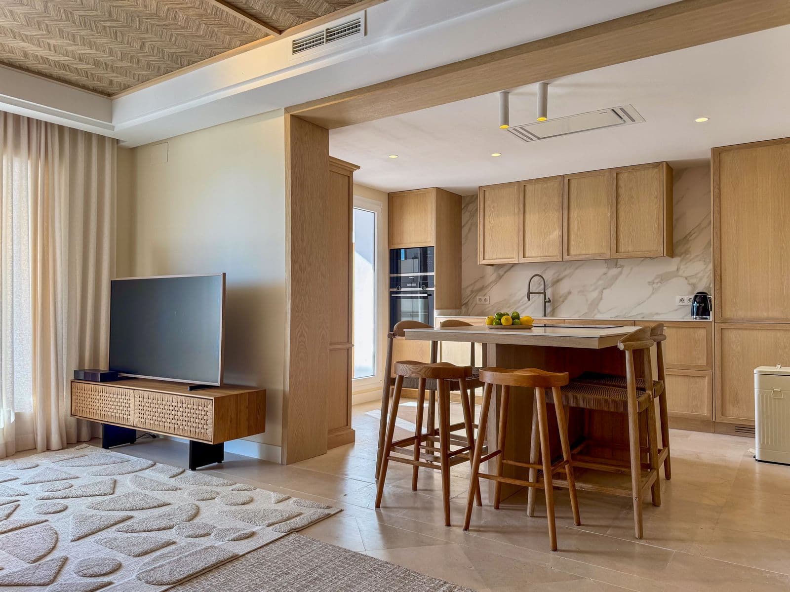 Middle Floor Apartment in Nueva Andalucía, Nueva Andalucía