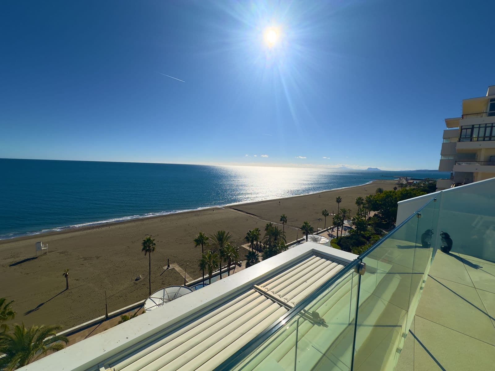 Middle Floor Apartment in Estepona, Estepona