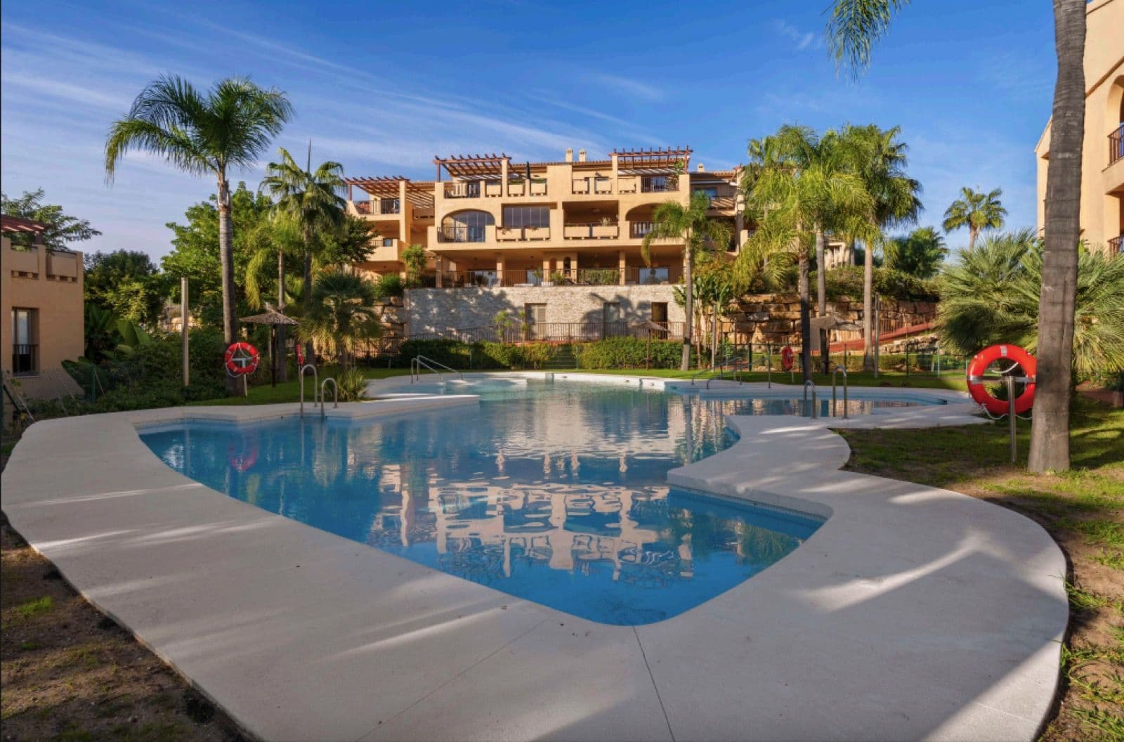Ground Floor Apartment in Benahavís, Benahavís