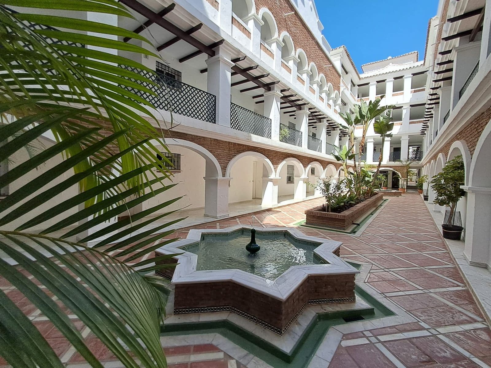 Middle Floor Apartment in Benalmadena, Benalmádena