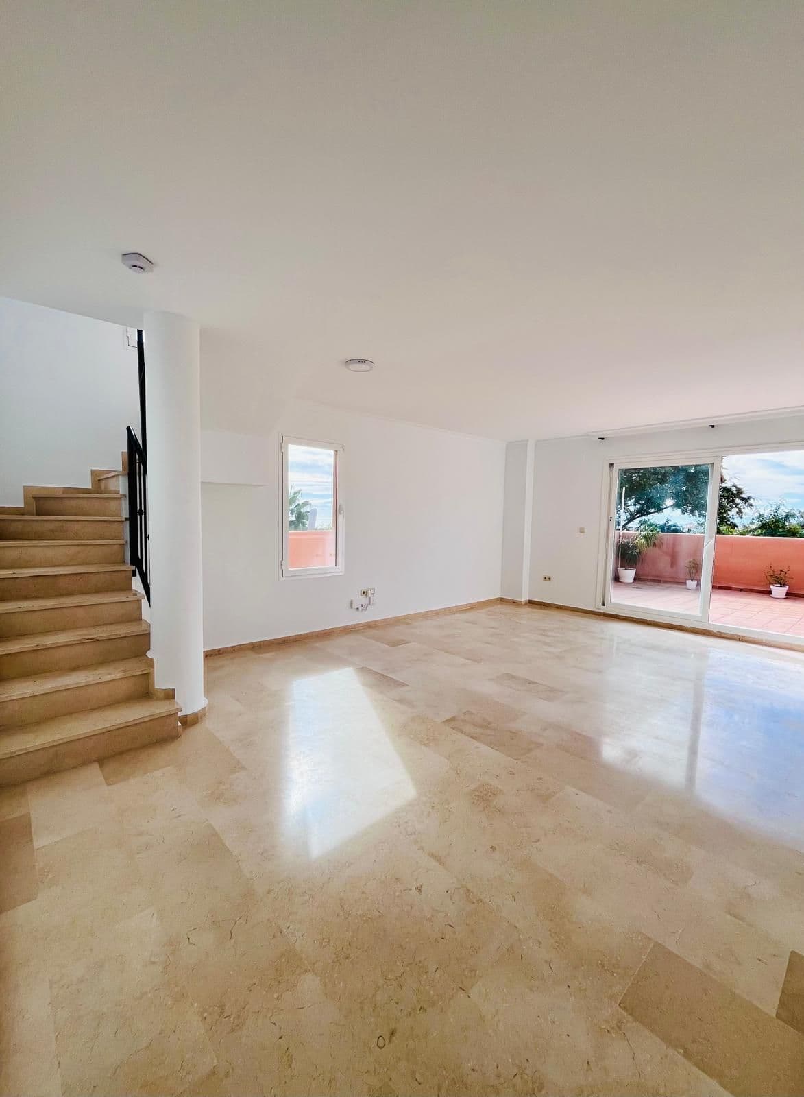 Penthouse Duplex in Elviria, Marbella East