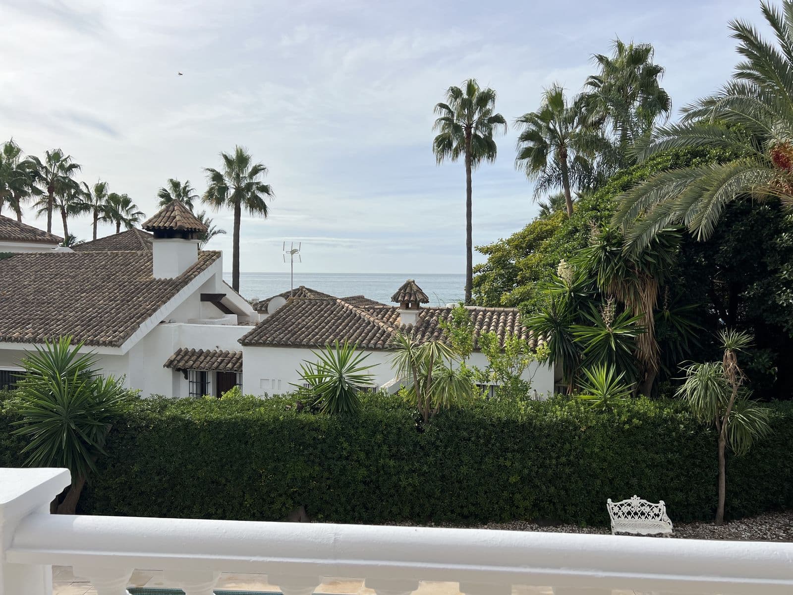 Detached Villa in Bahía de Marbella, Marbella East