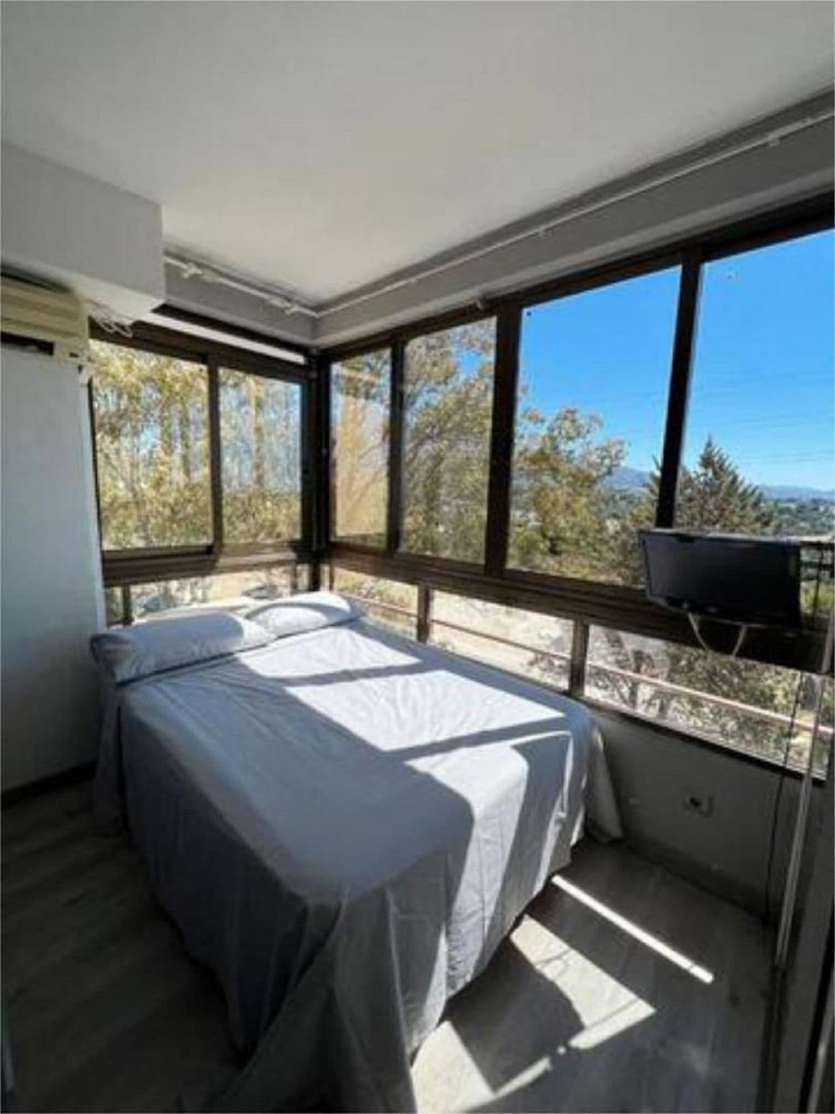 Middle Floor Studio in Nueva Andalucía, Nueva Andalucía