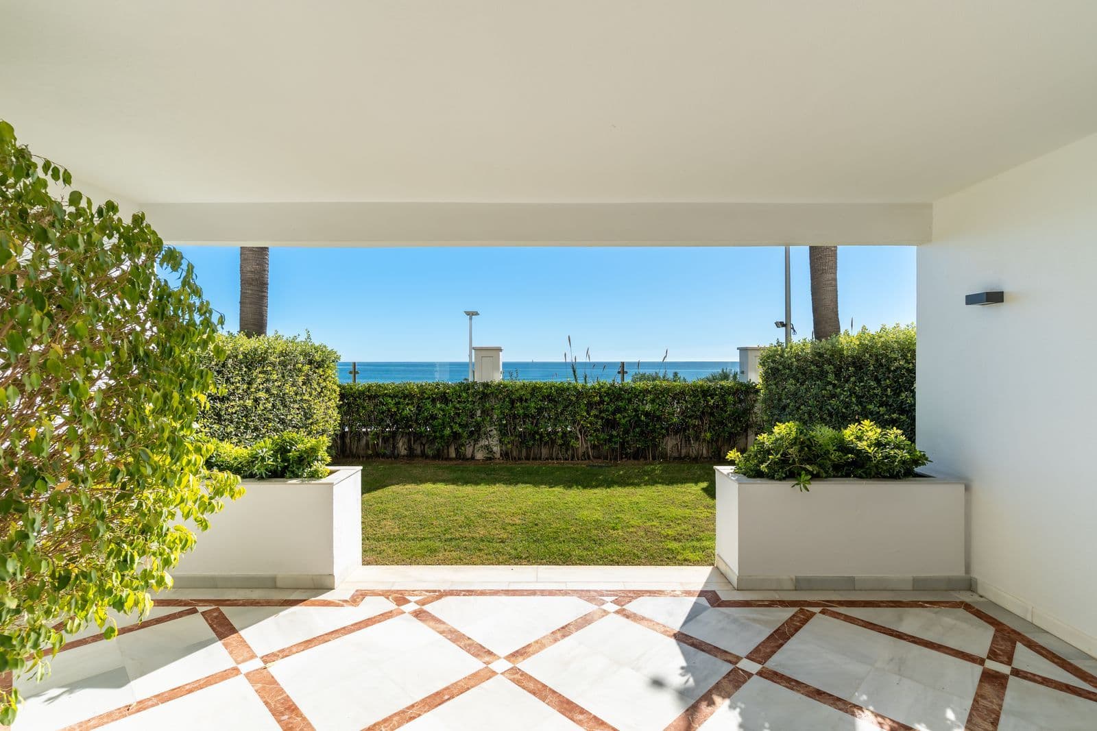 Ground Floor Apartment in Estepona, Estepona