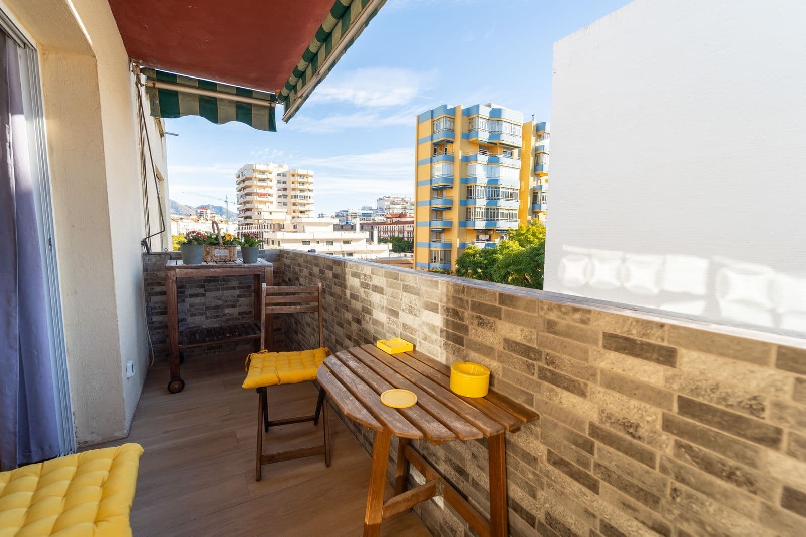 Middle Floor Apartment in Fuengirola, Fuengirola