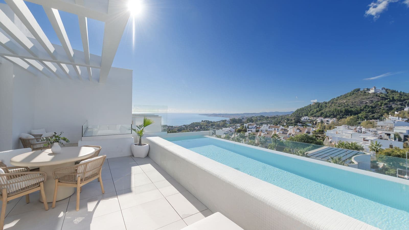 Detached Villa in Benalmadena Pueblo, Benalmádena