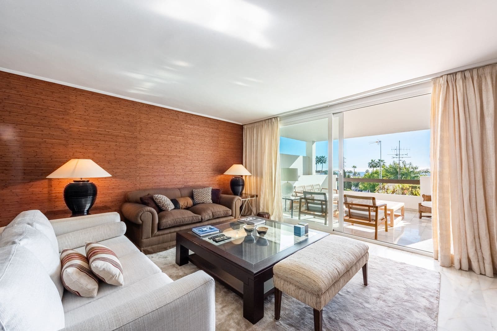 Middle Floor Apartment in Bel Air, Estepona