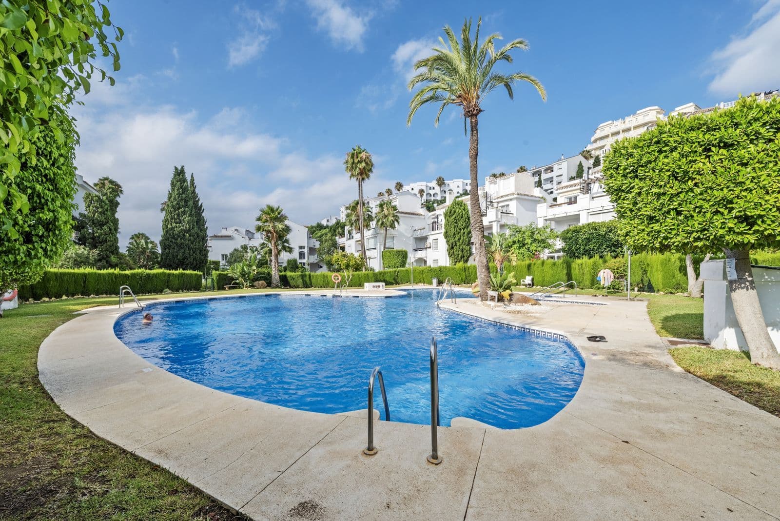 Duplex in Riviera del Sol, Mijas