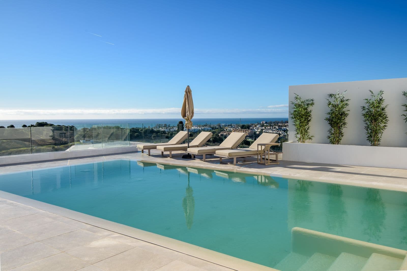 Detached Villa in El Paraiso, Estepona