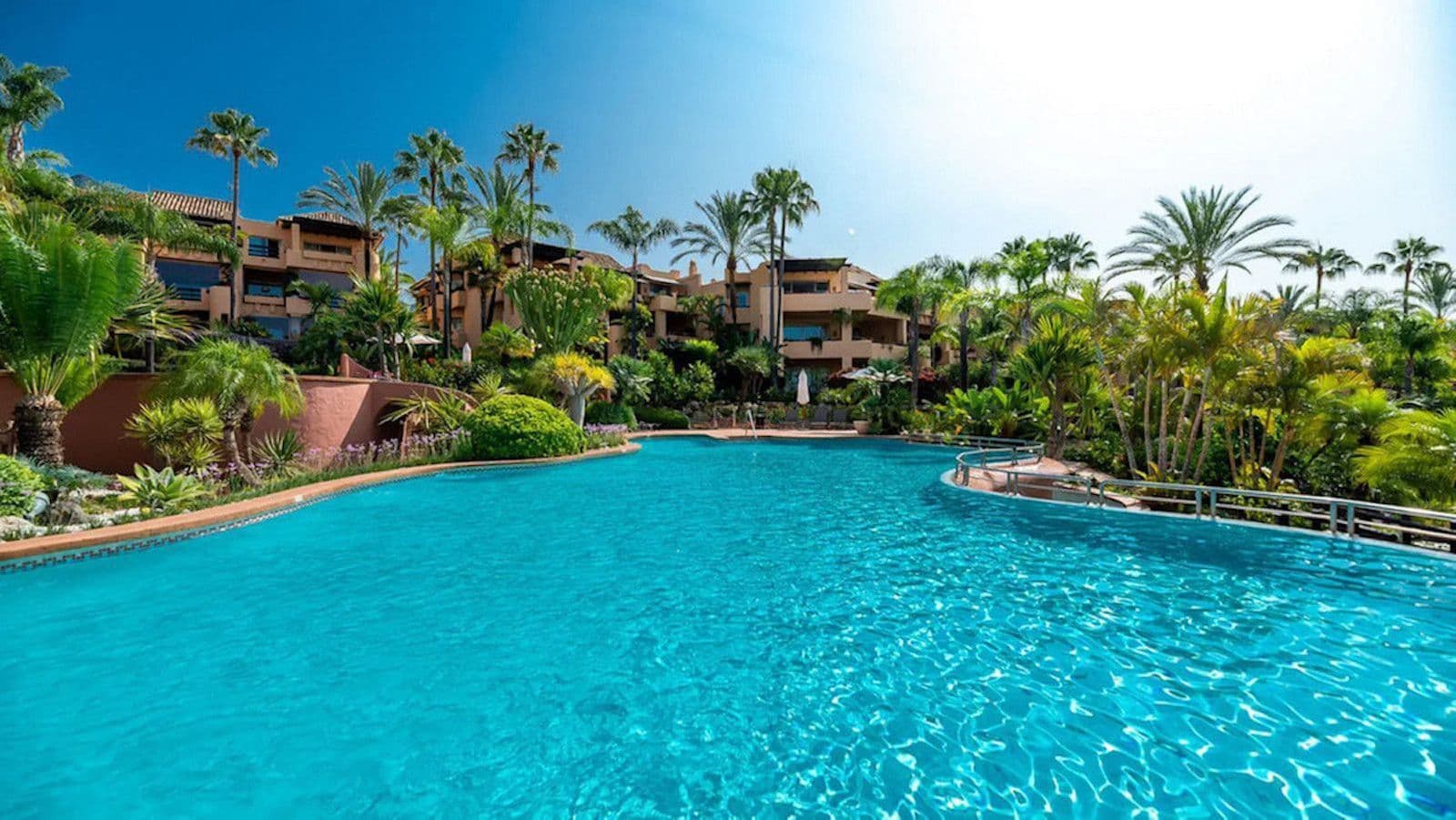 Ground Floor Apartment in The Golden Mile, Marbella