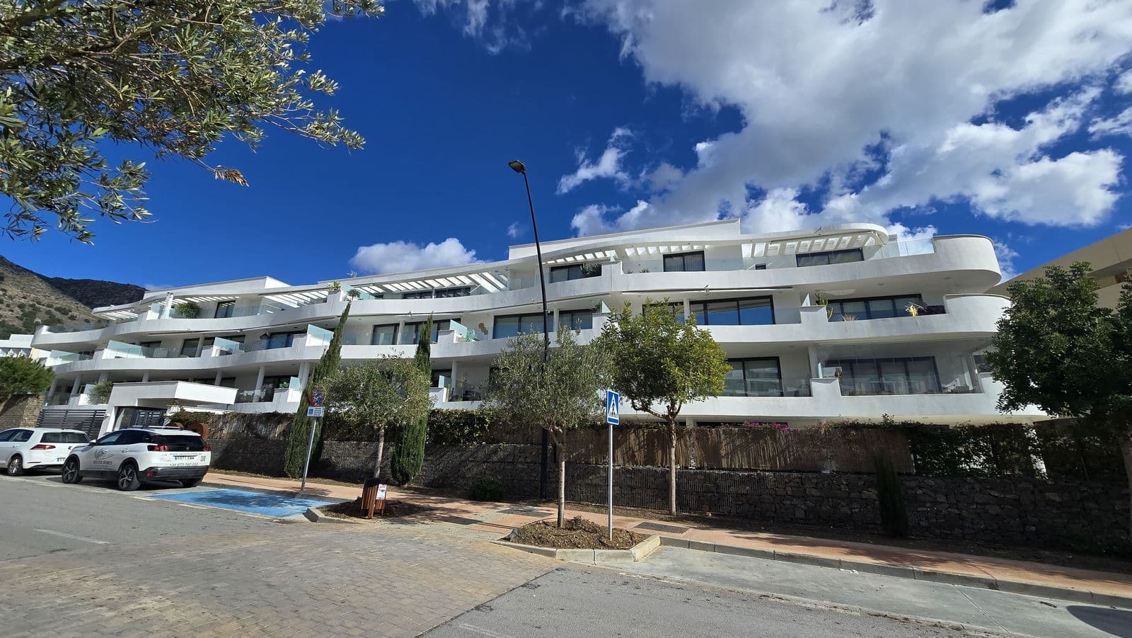 Middle Floor Apartment in Fuengirola, Fuengirola