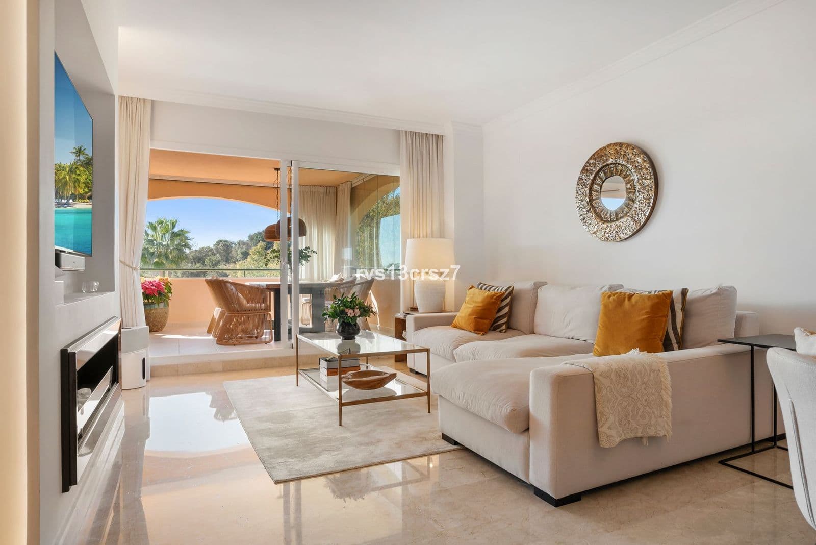 Middle Floor Apartment in Elviria, Marbella East