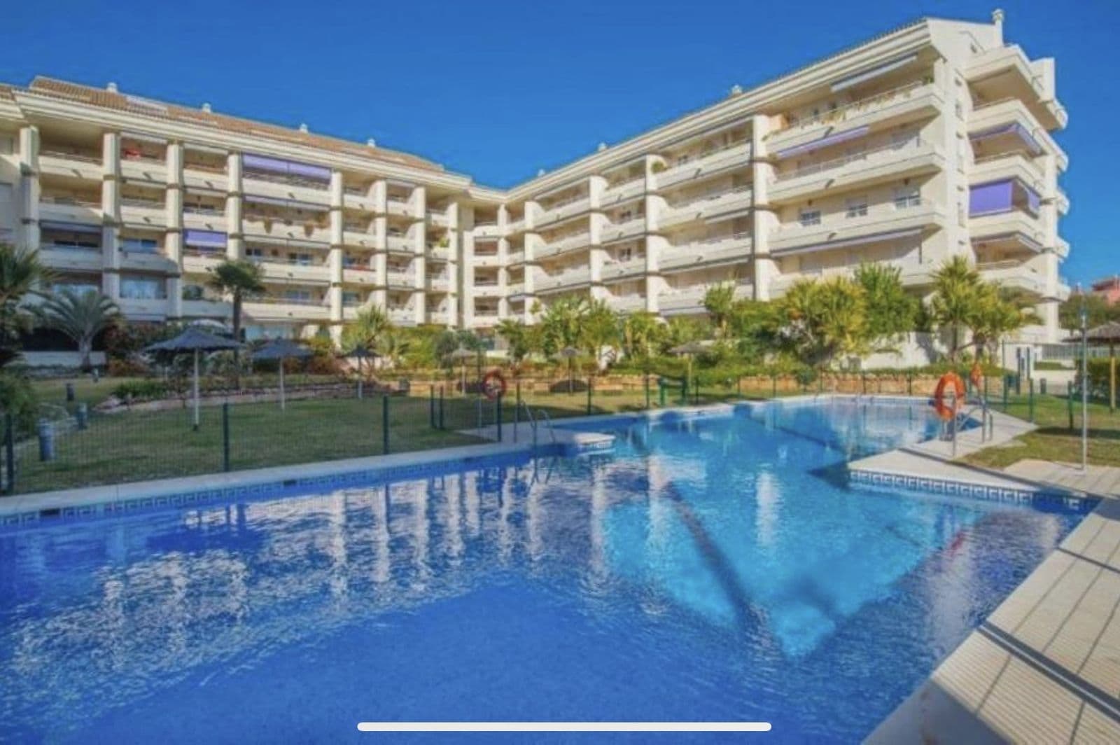 Middle Floor Apartment in The Golden Mile, Marbella