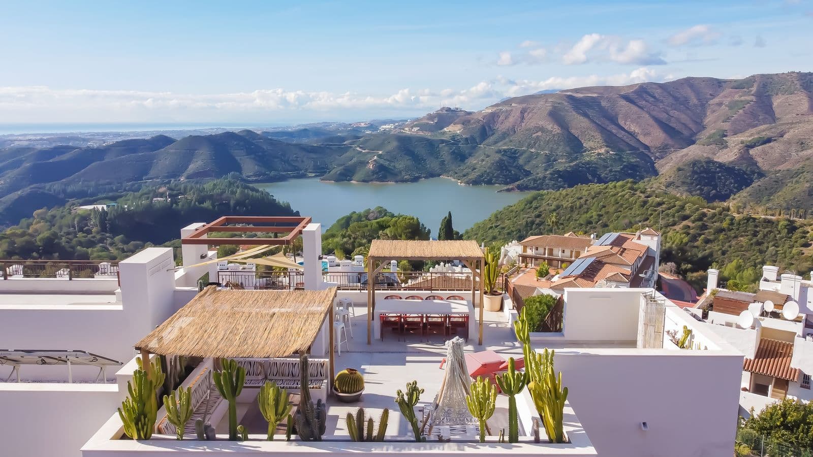 Penthouse in Istán, Istán