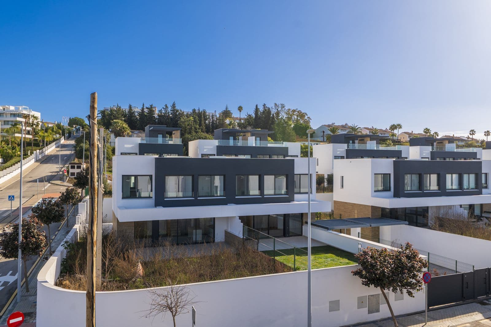 Semi-Detached House in Atalaya, Estepona