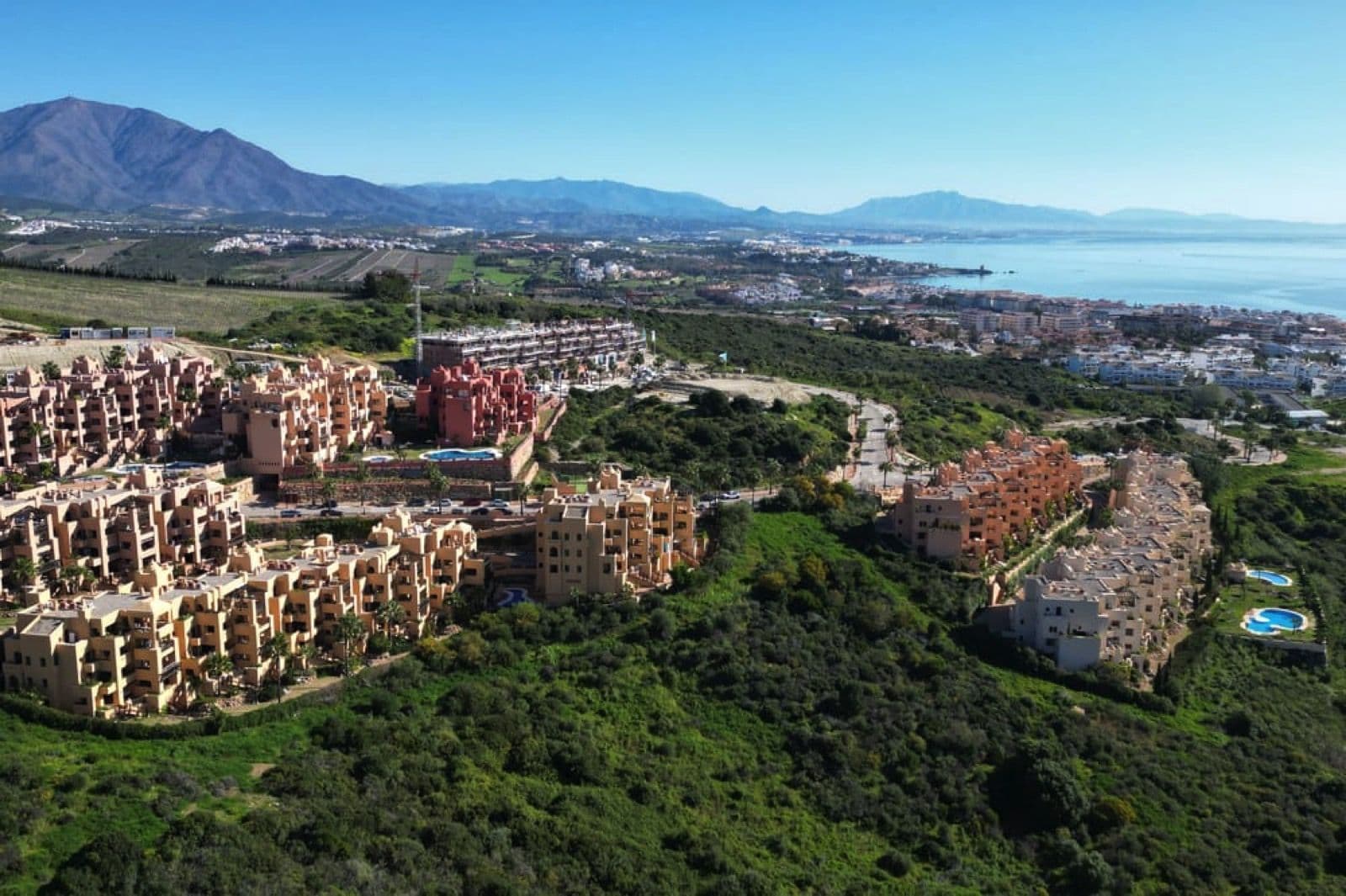 Middle Floor Apartment in San Luis de Sabinillas, Manilva