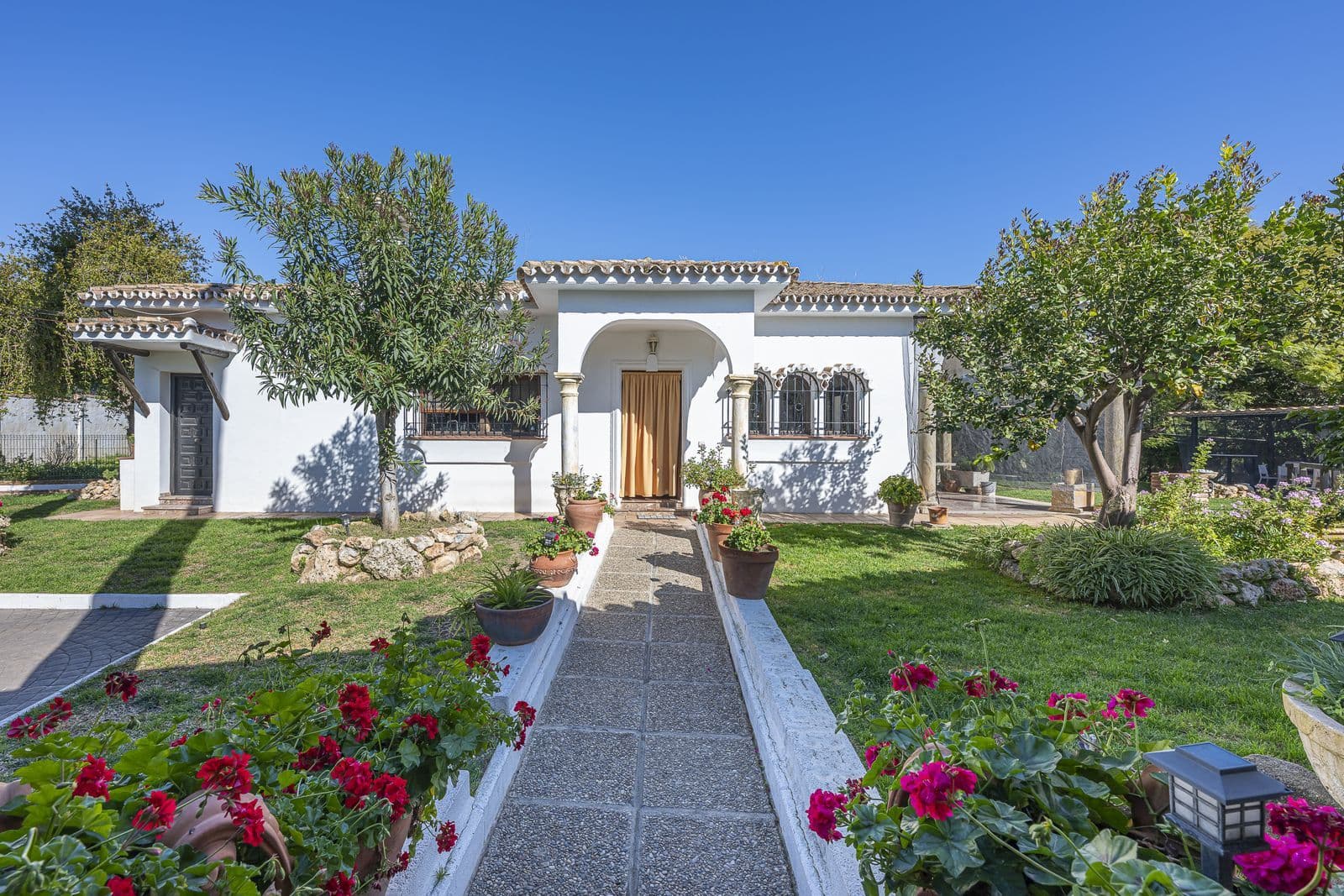 Detached Villa in Guadalmina Alta, Marbella