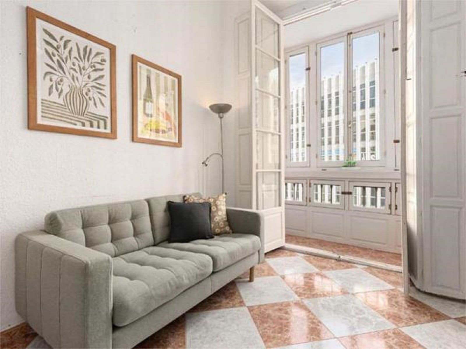 Middle Floor Apartment in Málaga Centro, Málaga