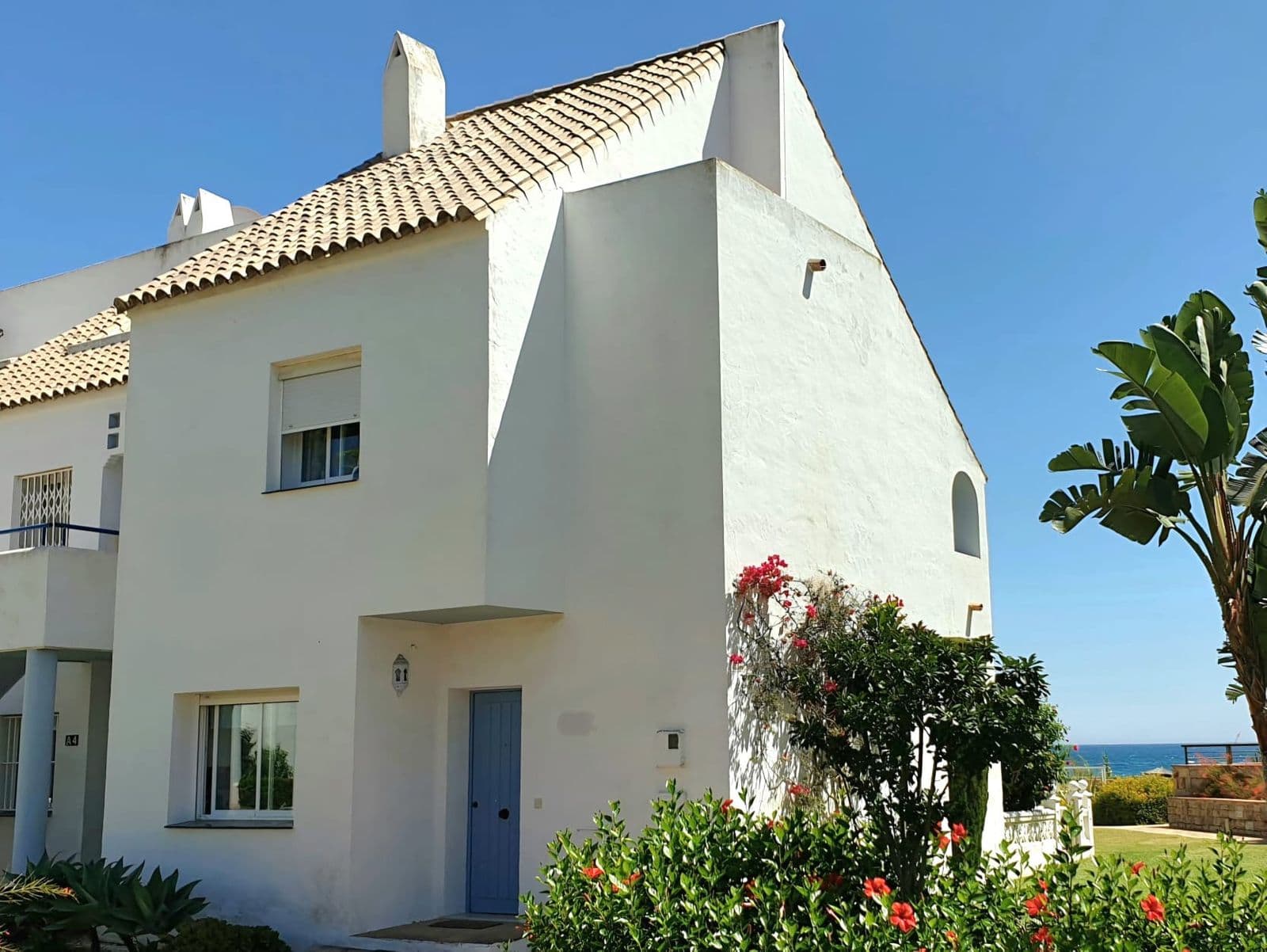 Semi-Detached House in Casares, Casares