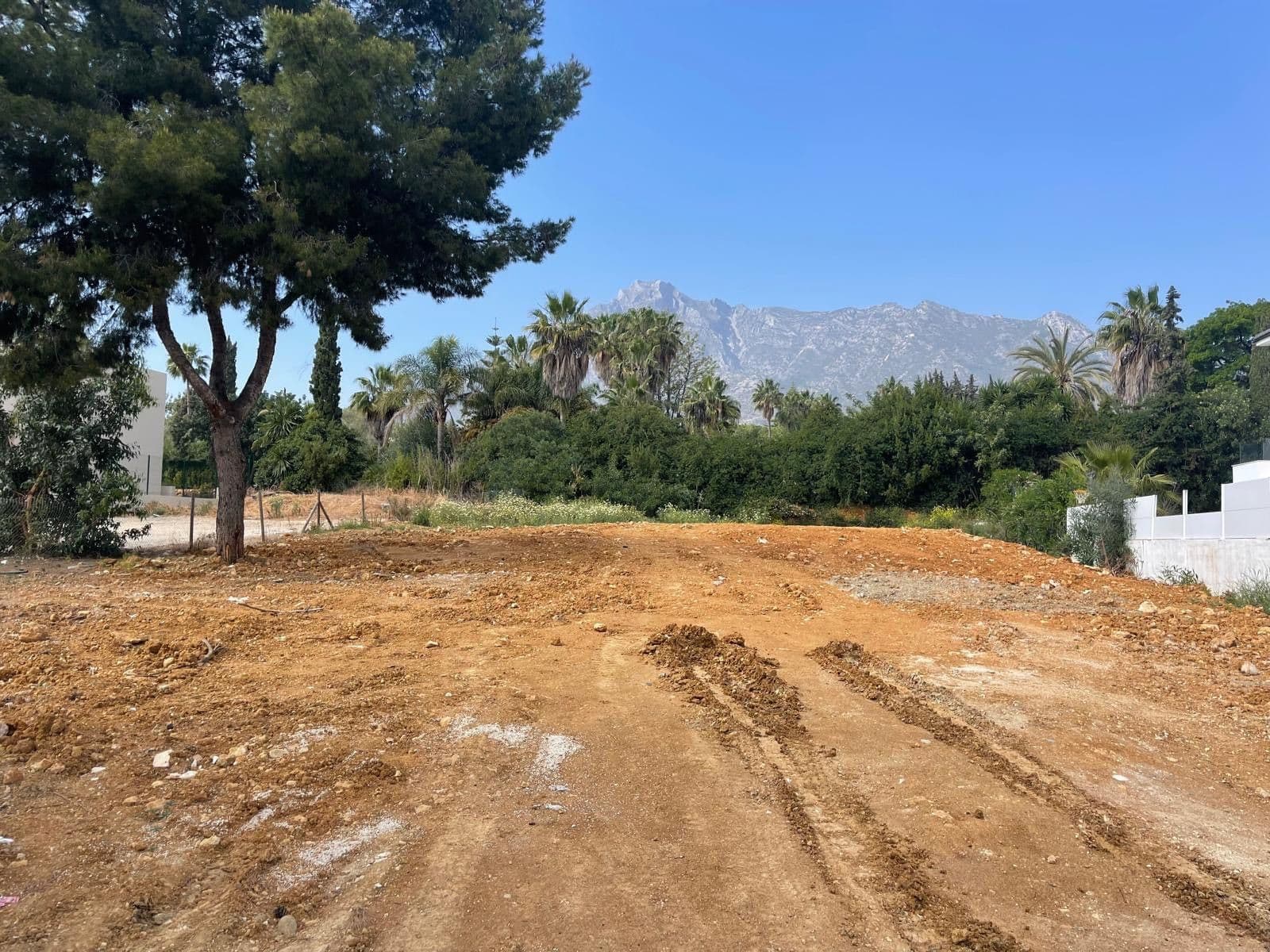Land in The Golden Mile, Marbella