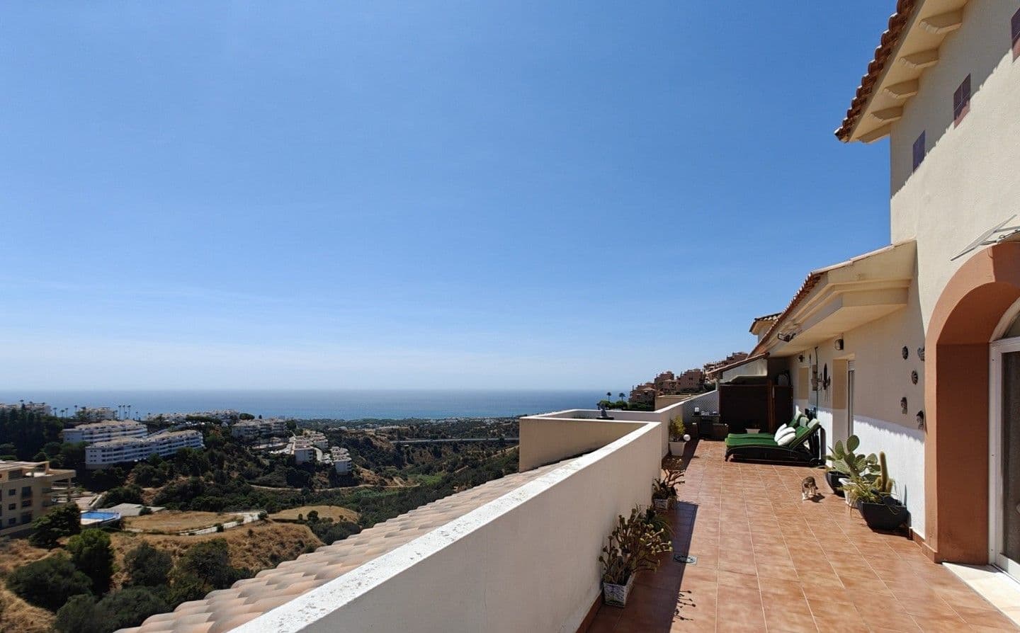 Penthouse in Calahonda, Mijas
