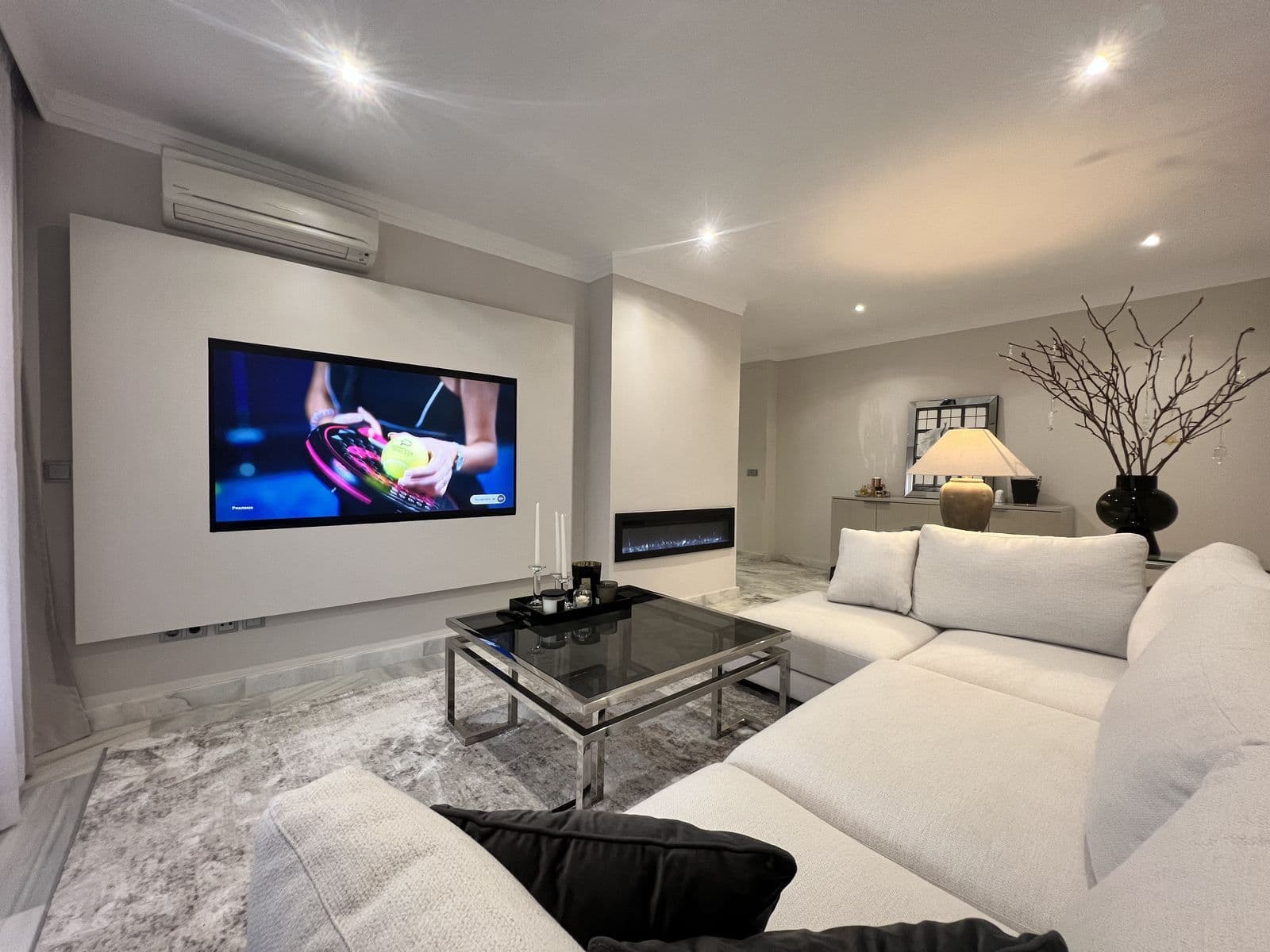 Middle Floor Apartment in Benahavís, Benahavís