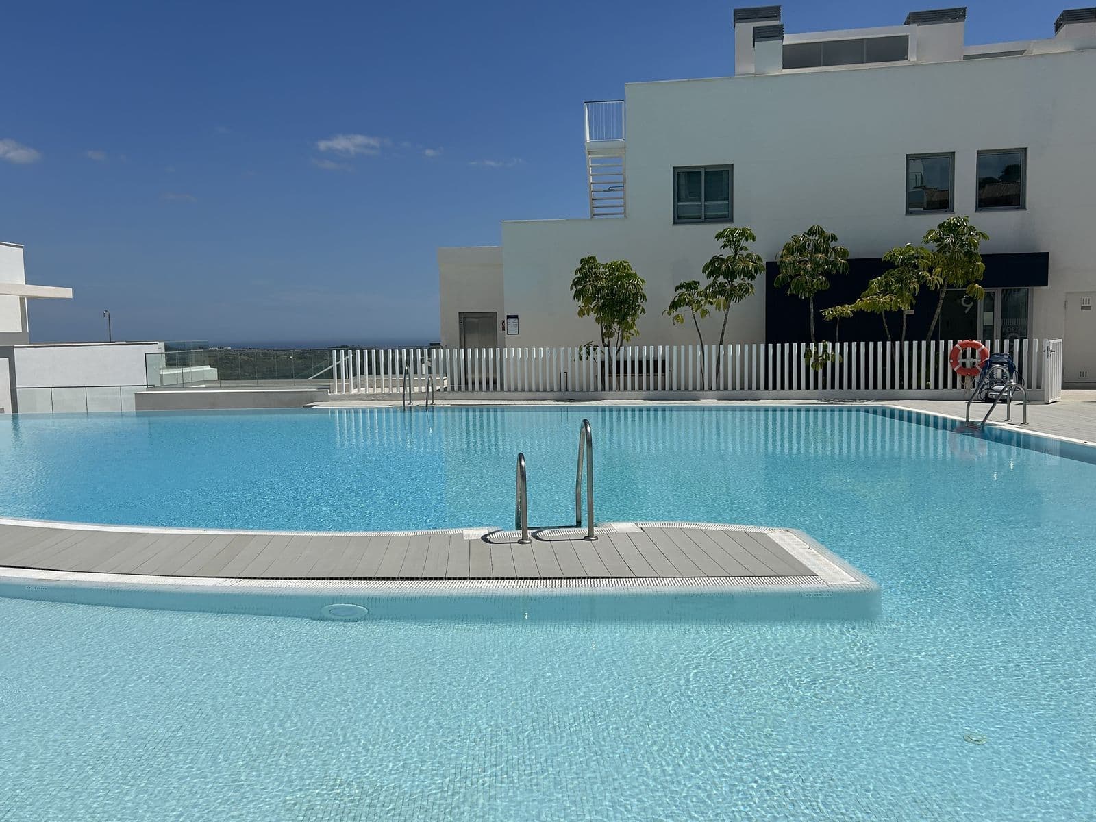 Middle Floor Apartment in La Cala de Mijas, Mijas
