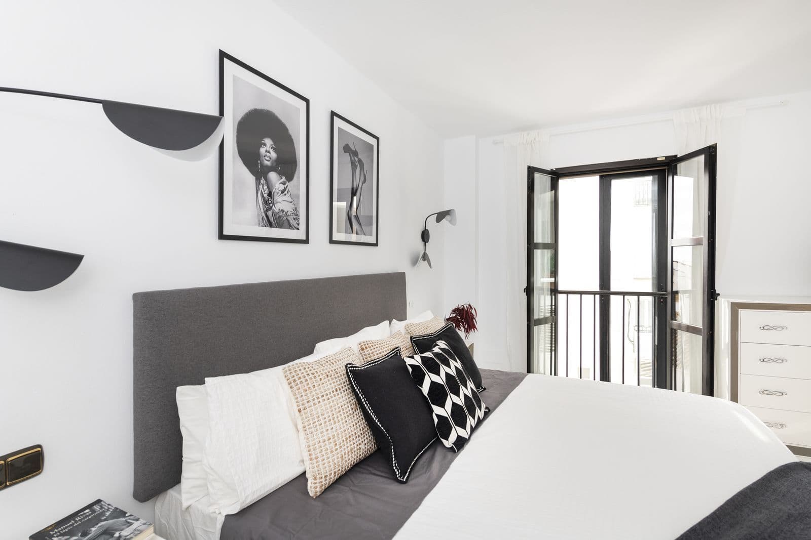 Middle Floor Apartment in Puerto Banús, Marbella