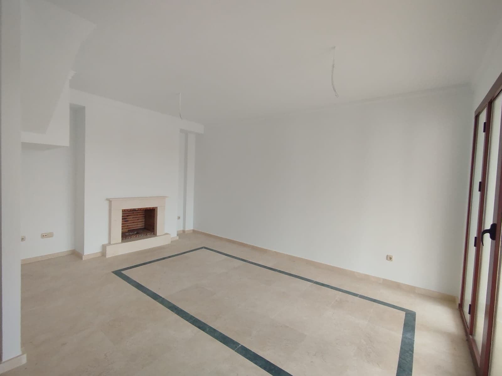 Townhouse in Doña Julia, Casares