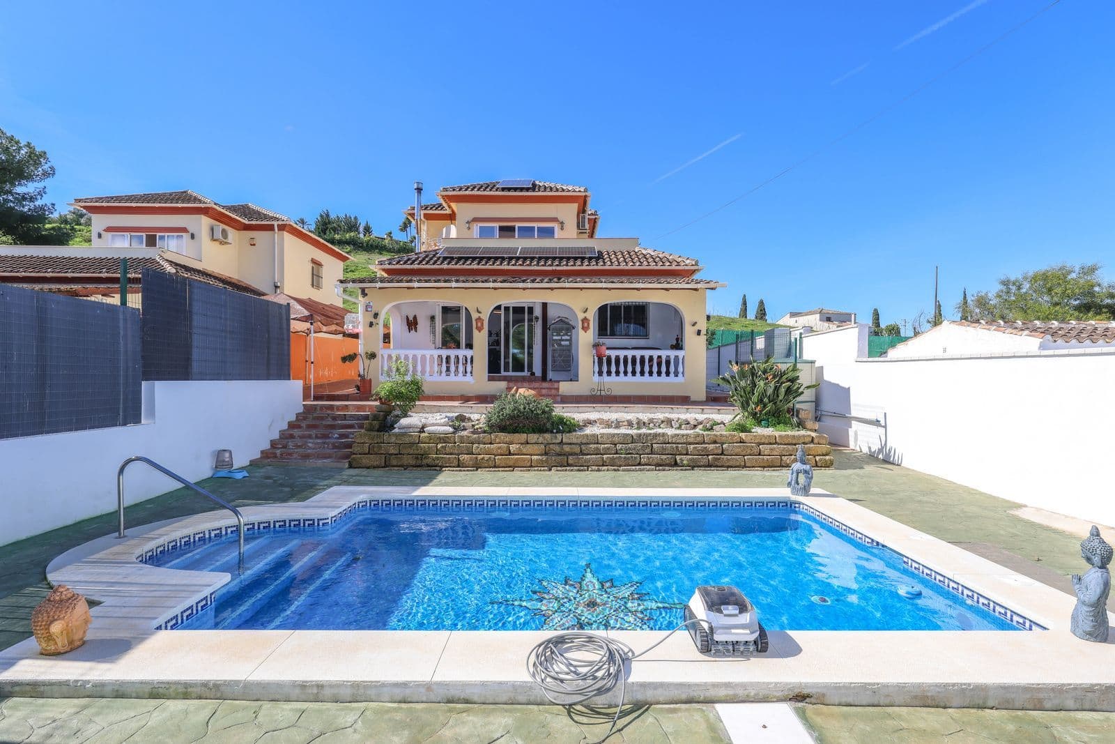 Detached Villa in Coín, Coín