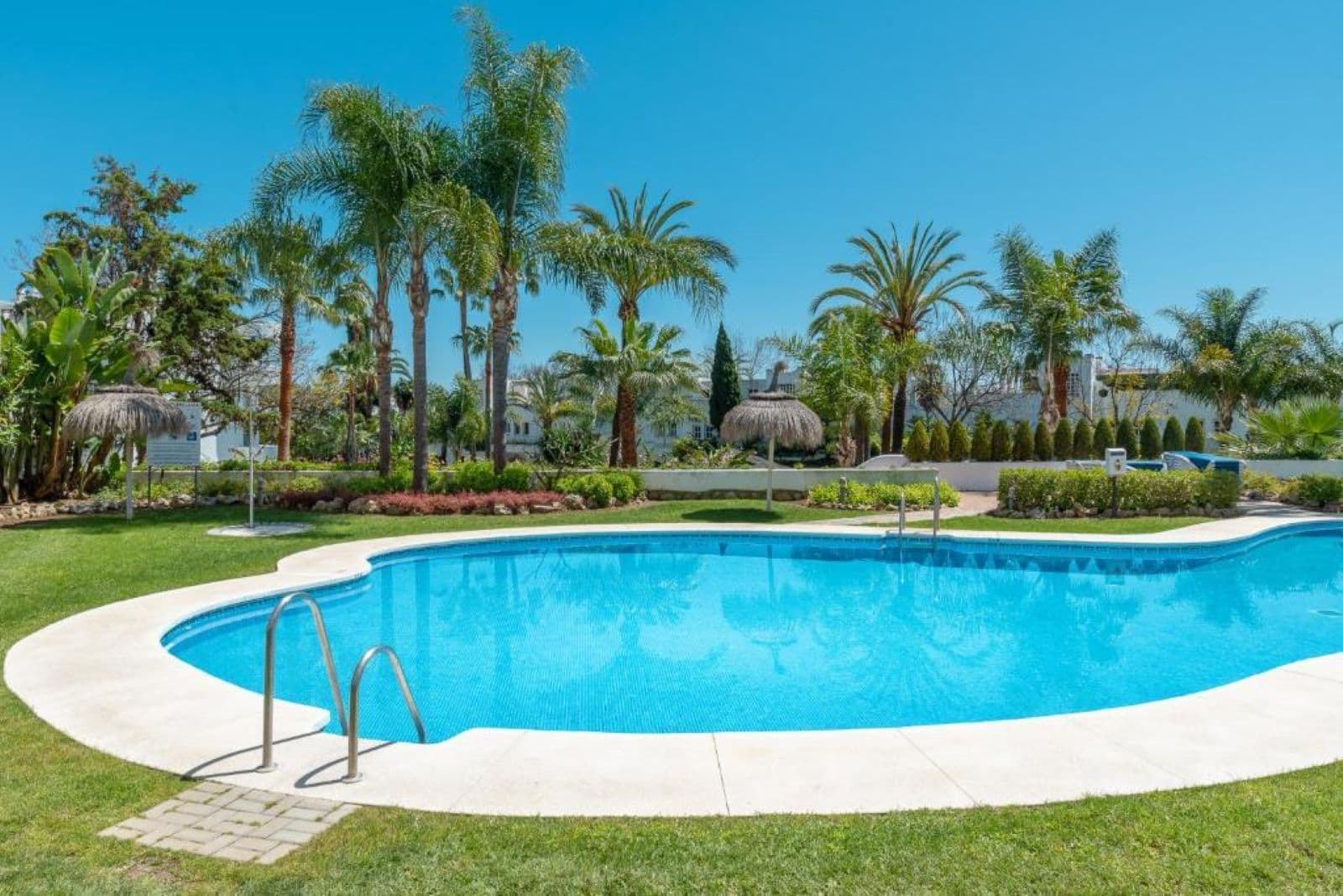 Penthouse Duplex in The Golden Mile, Marbella